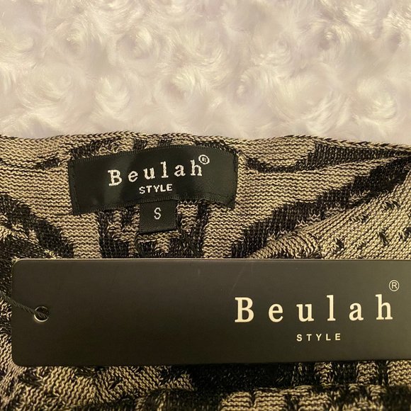 Beulah Ladies Dark & Light Gray Textured Long Sleeve Blouse - Small & Medium - Picture 6 of 10